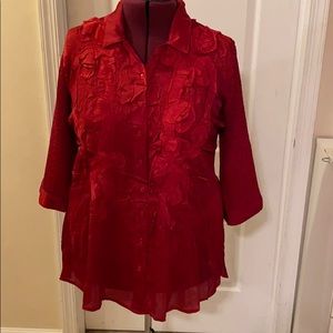 Chico’s crushed polyester Red Shirt Size 3